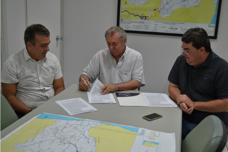 Presidente da AESA apresenta situação do rio Piancó-Piranhas em Brasília