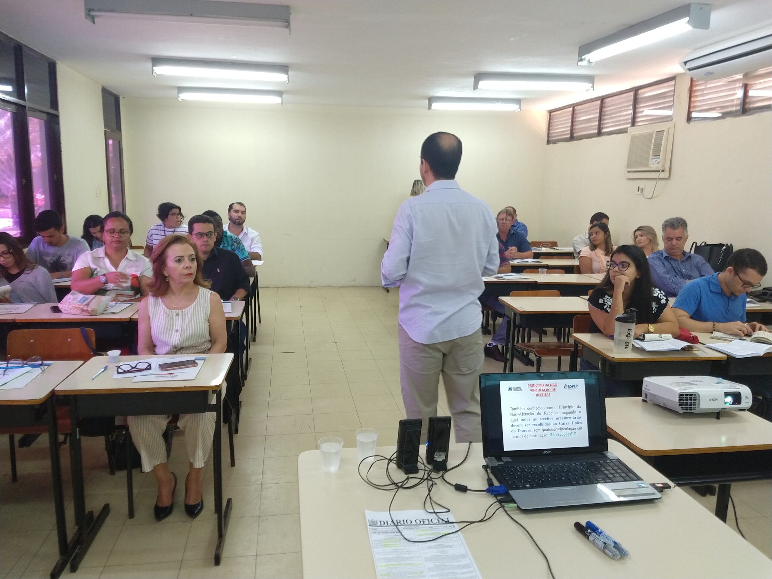 Fotos: confira as imagens dos cursos “Comunicação Institucional” e “Orçamento Público”